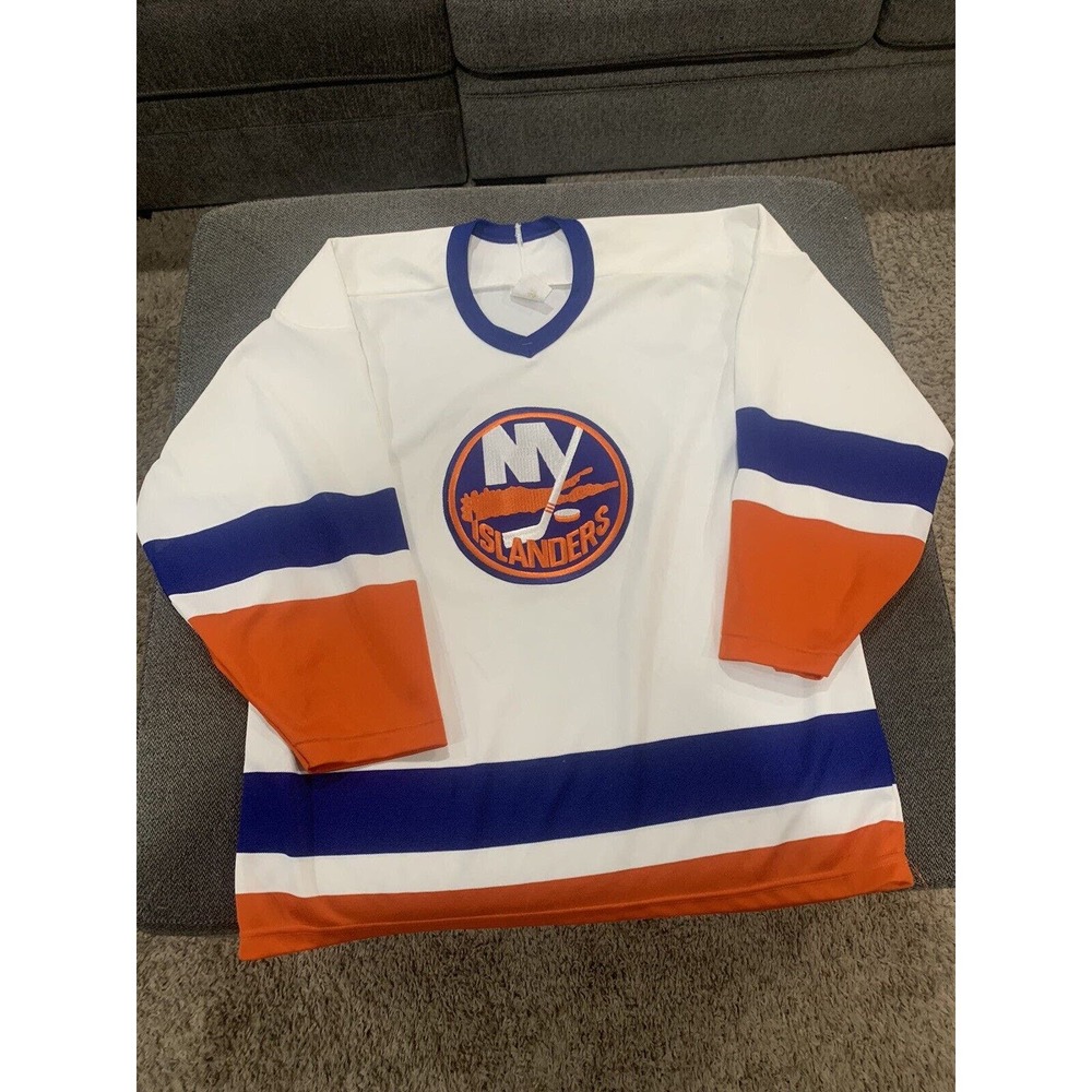 Vintage New York Islanders Hockey Jersey Size Large Maska USA CCM